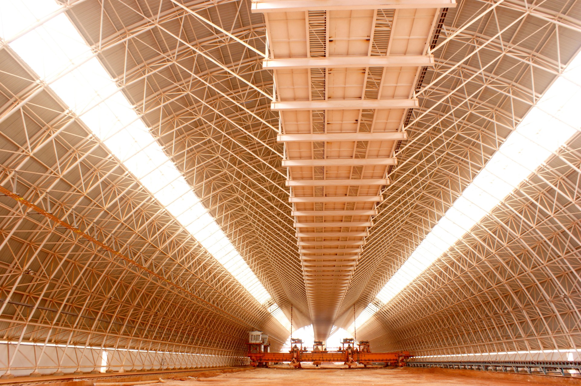 文山鋁業(yè)股份有限公司年產(chǎn)80萬噸氧化鋁工程均化庫（內(nèi)部）