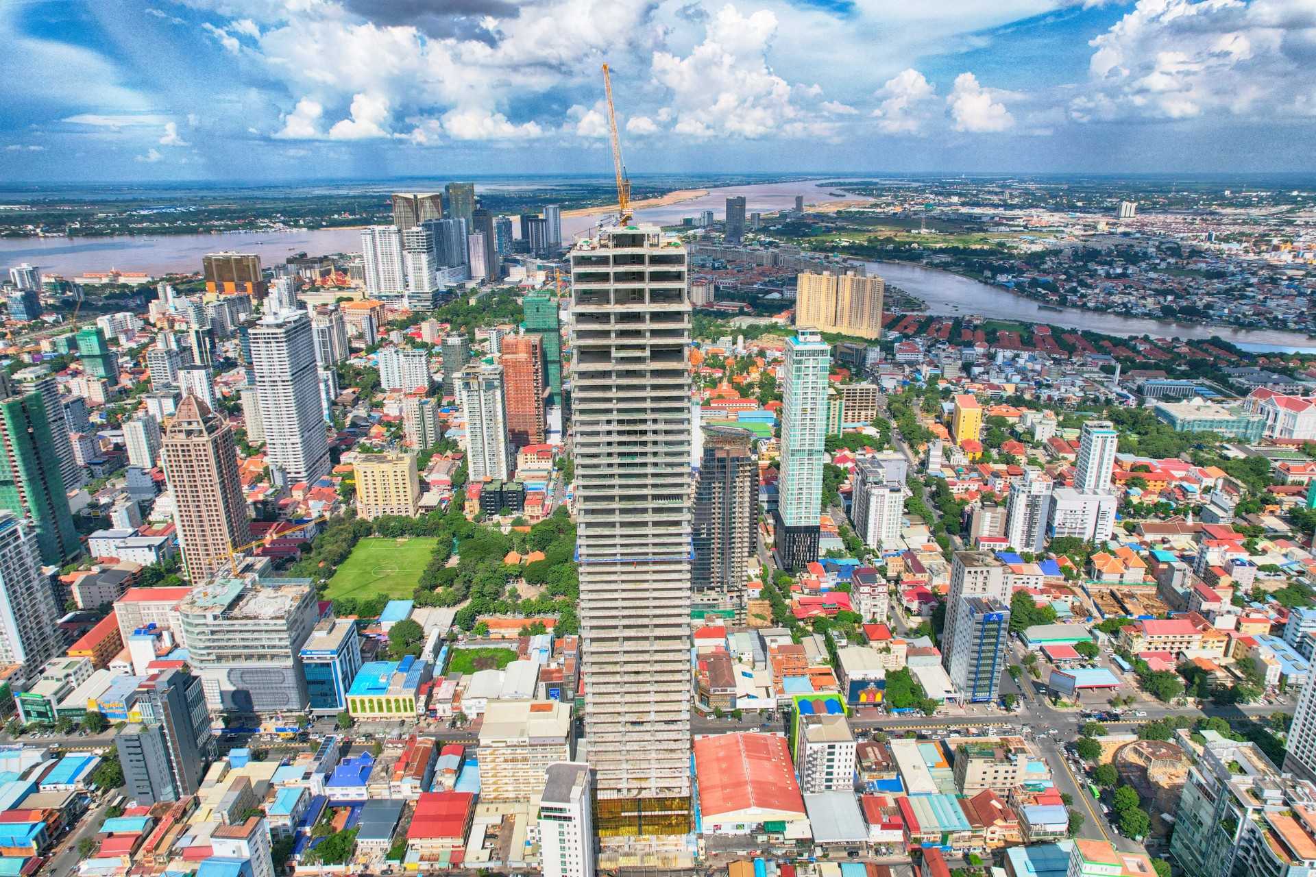 凱博大廈項(xiàng)目249.9米