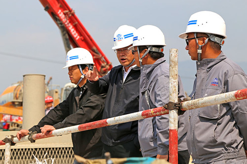 李勁松到第二直管部保山管廊項目進(jìn)行調(diào)研